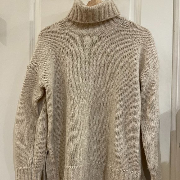 Everlane Sweaters - Everlane - The Cloud Turtleneck in Heathered Ivory